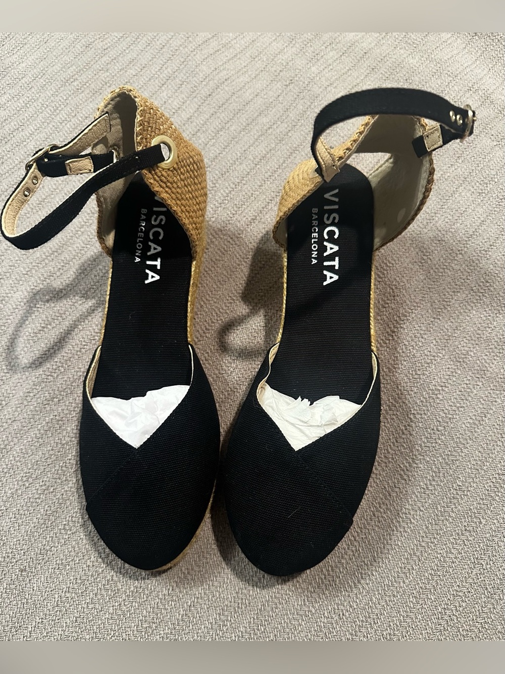Viscata Barcelona Pubol canvas espadrille wedge sandals. Size 10.5/41. NWOT